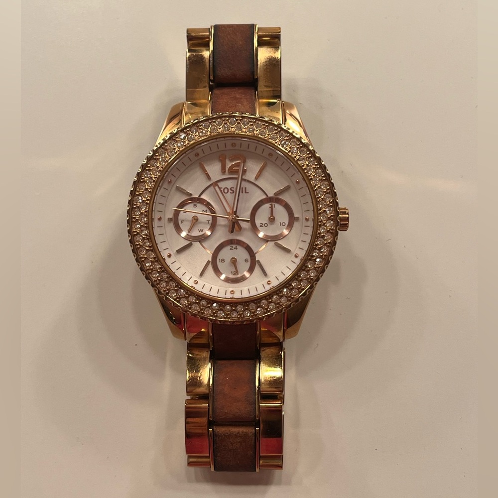 Fossil watch